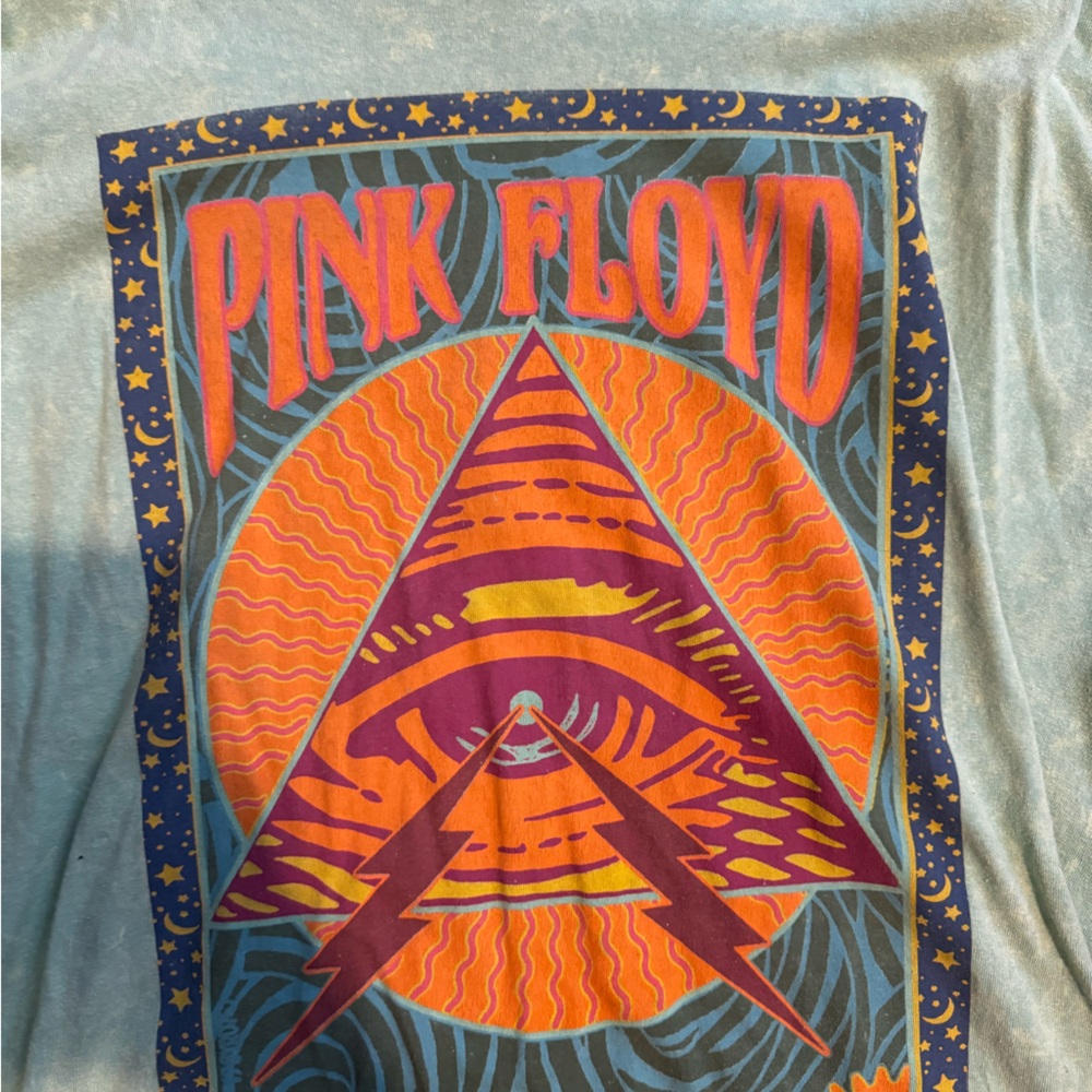 Pink Floyd Graphic Tee